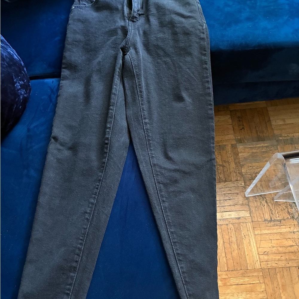Levi's Women's Ankle & Cropped Jeans - Dark Gray